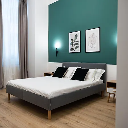 Pensionat Moor Assarotti - Center 3*