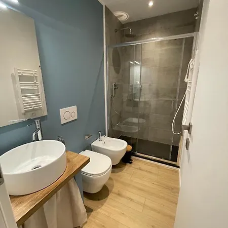 Moor Assarotti - Center 3* Genua